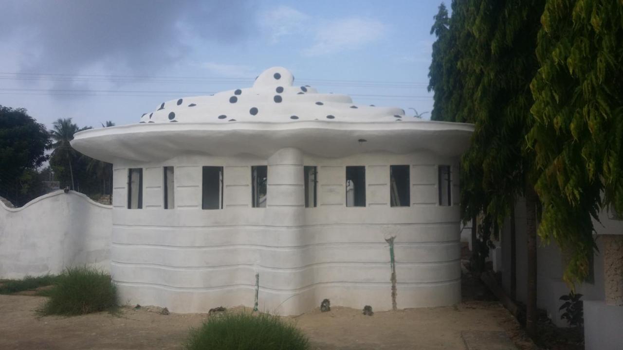 Peacock Park Hotel Ukunda Exterior foto